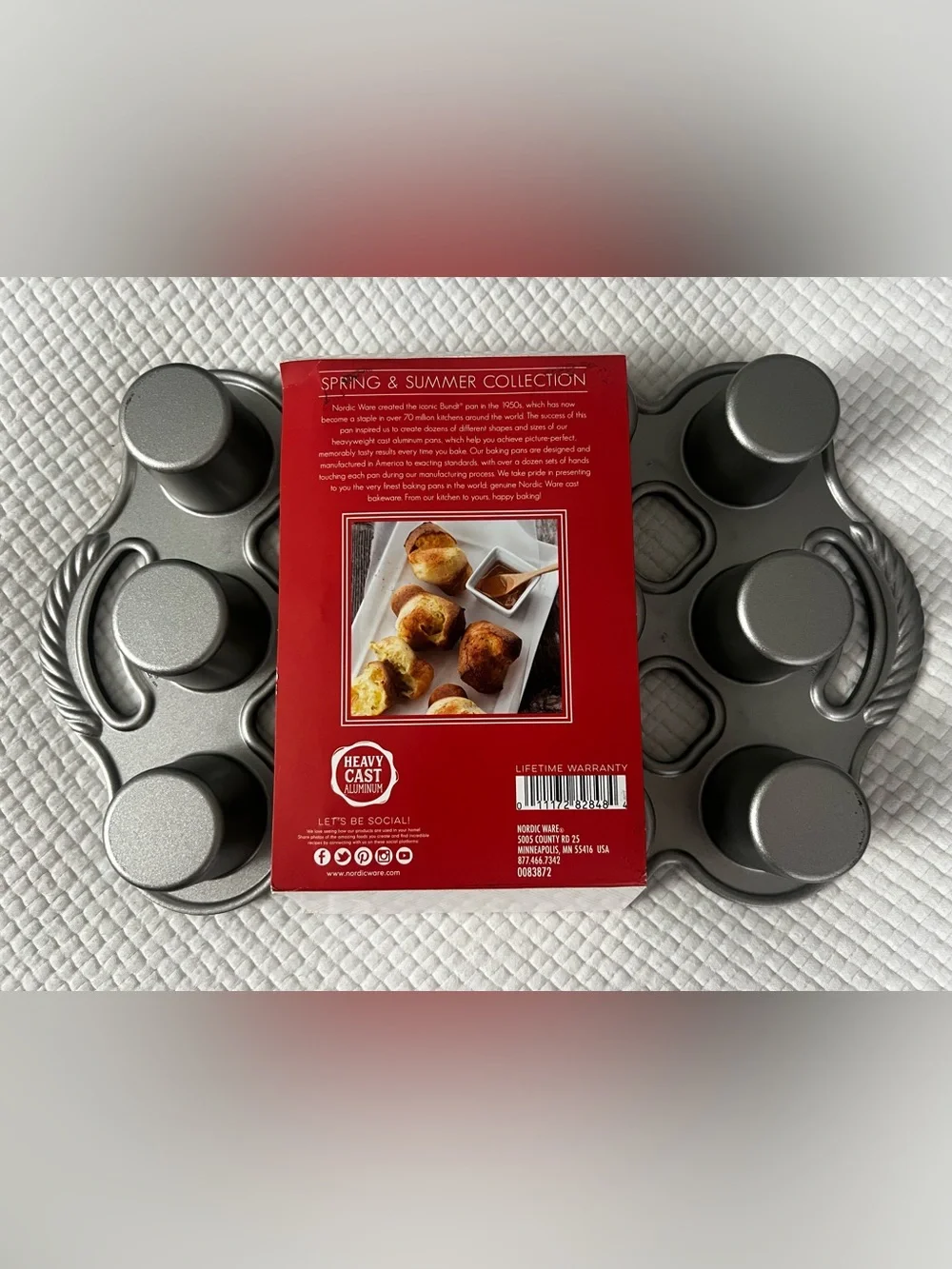 Nordic Ware Petite Popover Pan NWT